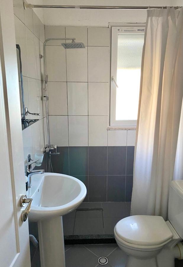 Star Apartments ดูร์เรส ภายนอก รูปภาพ